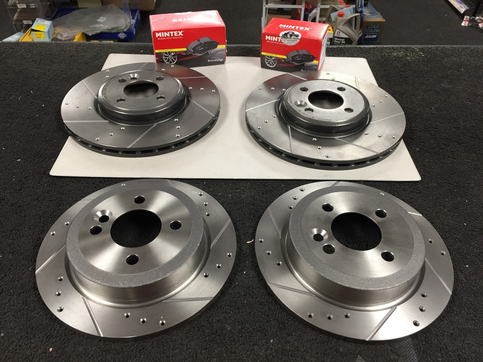 FOR CONVERTIBLE ONE SIDEWALK (MK1 (R52)) DRILLED GROOVED BRAKE DISC PADS 276/259