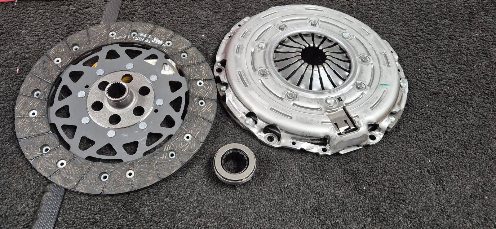 3 PCE CLUTCH KIT MINI COOPER S SD ALL4 JOHN WORKS  2.0TD R55 R56 R57 R59 R60 R61
