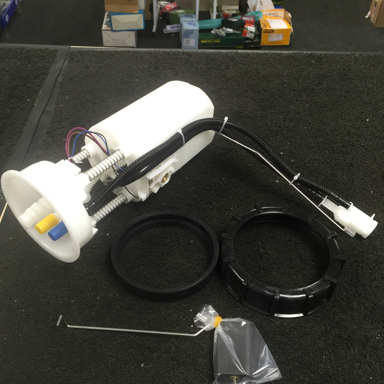FOR ML  ML320 ML230 ML430 ML500 W163 FUEL PUMP ELECTRIC IN TANK FULL UNIT