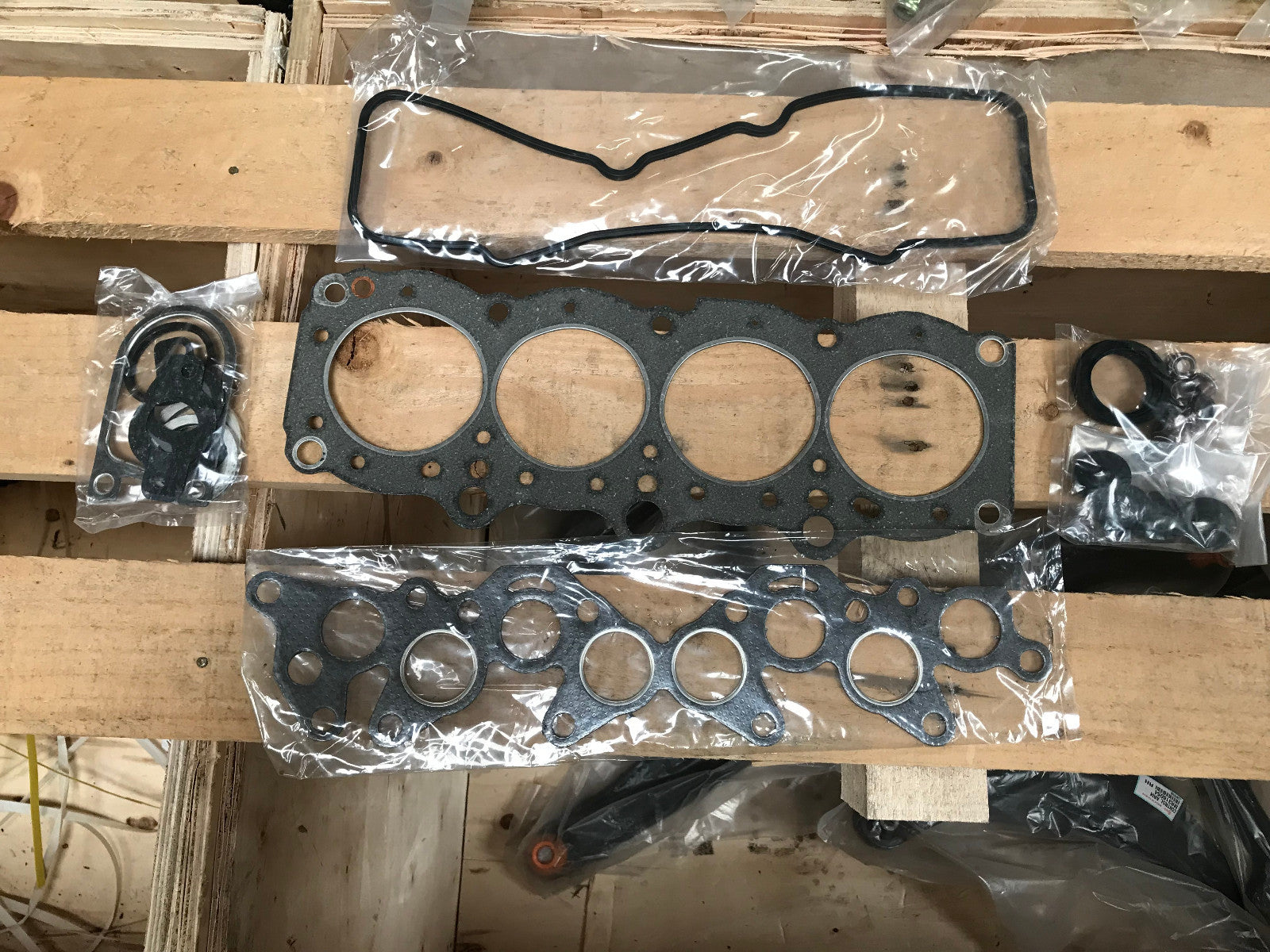 HEAD GASKET SET FOR TOYOTA CORONA 1.8 ST150 1S-LC 4 CYL ENGINES