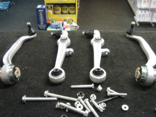 SKODA SUPERB FRONT SUSPENSION  LOWER TRACK CONTROL ARMS X 4