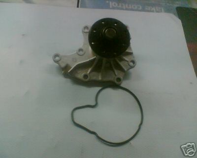 FOR ISUZU TROOPER VAUXHALL FRONTERA 2.8 3.1 TD WATER PUMP