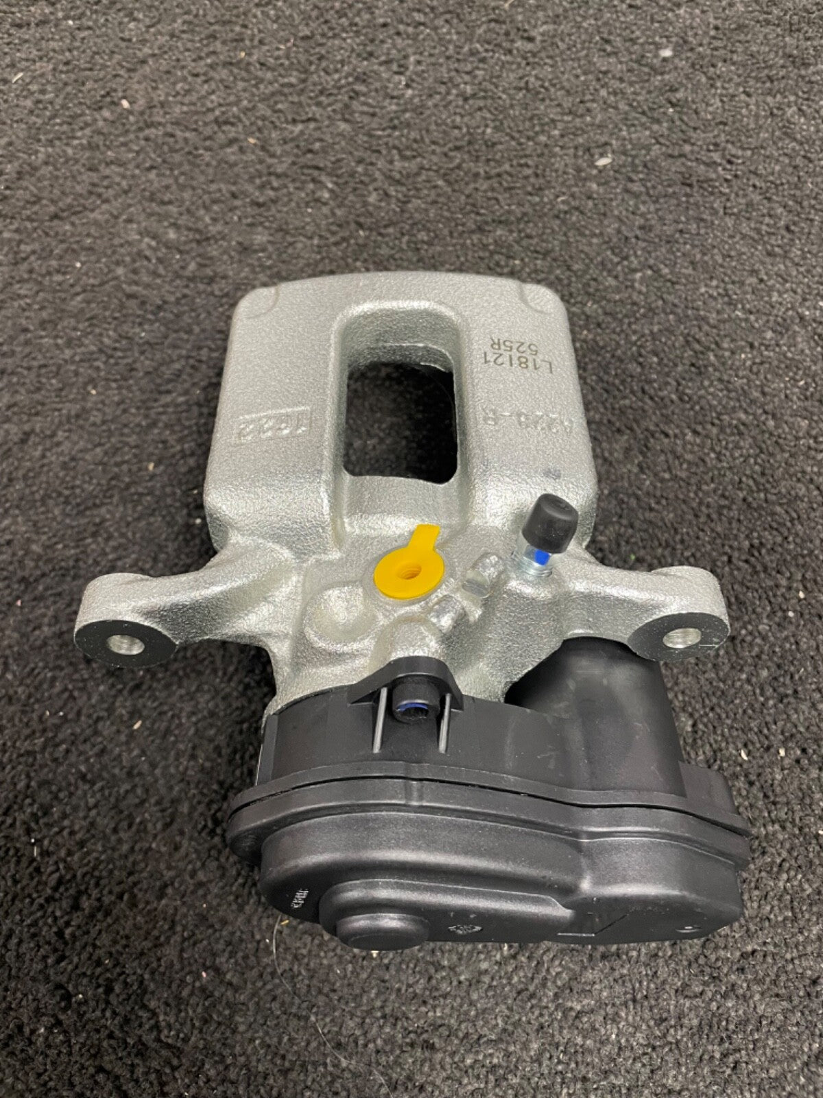 REAR RIGHT SIDE BRAKE CALIPER WITH MOTOR AUDI SEAT VW 8U0 615 404B