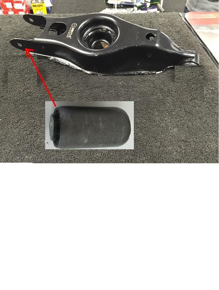 FOR  300C CRD RWD 1 REAR LOWER BOTTOM SUSPENSION CONTROL ARM BUSH 2005-2010