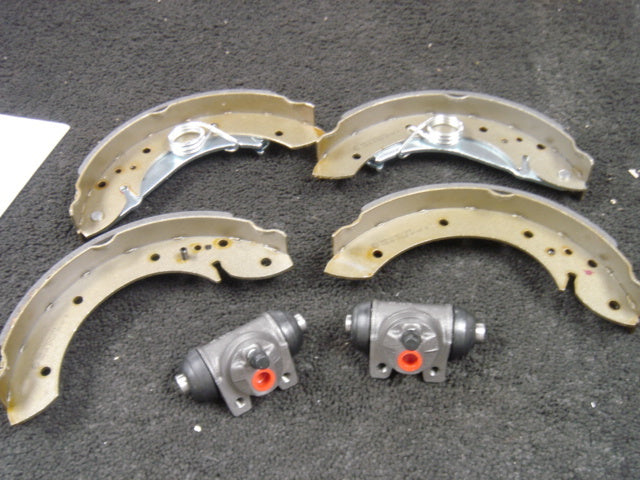 PEUGEOT PARTNER CITROEN BERLINGO PICASSO REAR BRAKE SHOE WHEEL CYLINDER 2  