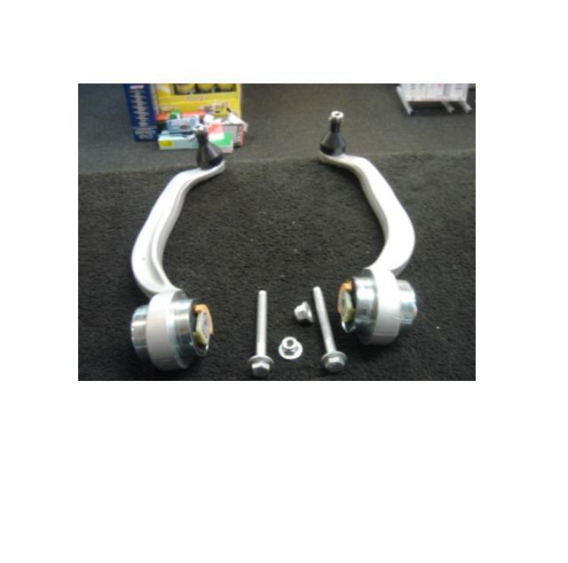 VW PASSAT 3B3 3B5  FRONT SUSPENSION LOWER REAR ARMS X 2 LEFT RIGHT PAIR BOLTS