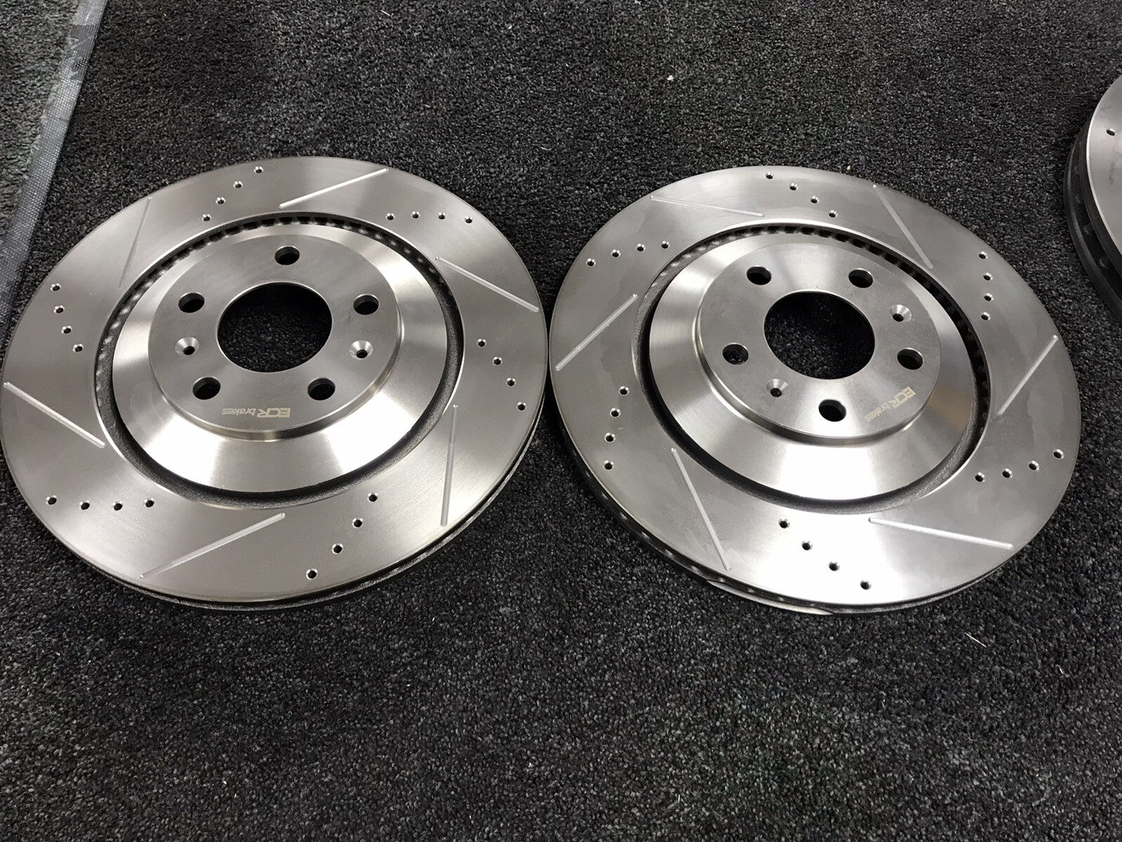 2 NEW REAR BRAKE DISC CROSS DRILLED FOR AUDI A8 S8 D3 4E  PHAETON W12 4E0615601L