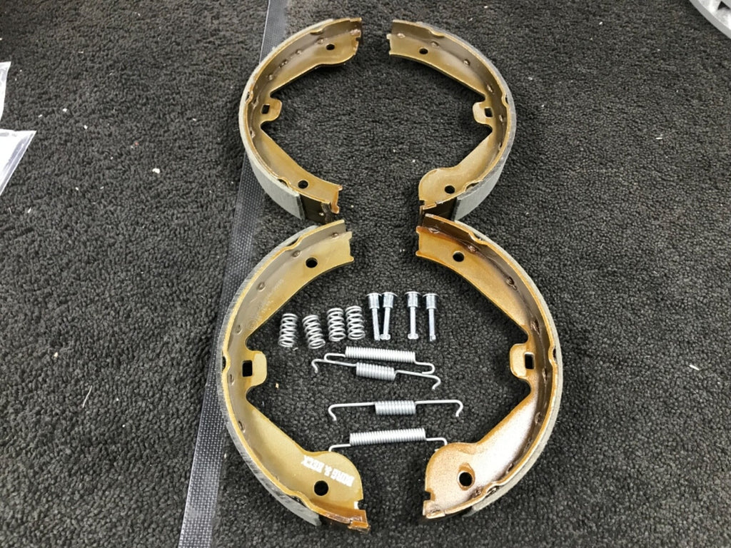 PORSCHE CAYENNE 4.5S DIESEL BRAKE DISCS CROSS DRILLED BRAKE PADS SHOES FR RR