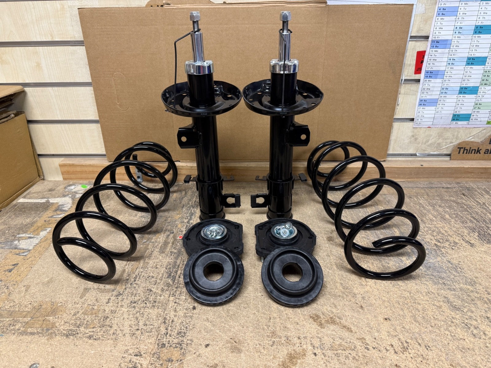 FOR VAUXHALL COMBO MK3  FRONT SHOCK ABSORBERS STRUT TOP MOUNTS + COIL SPRINGS