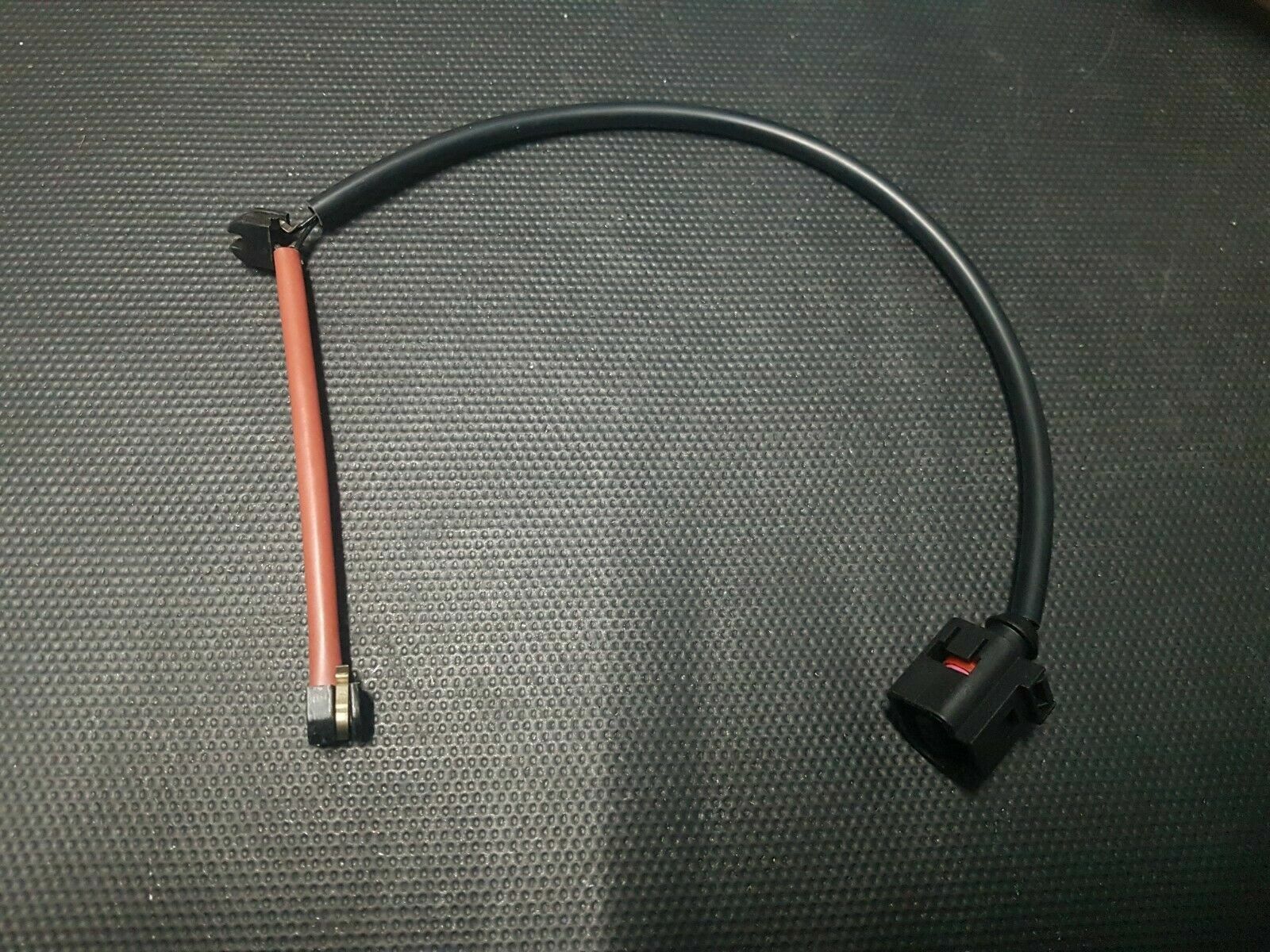 FOR AUDI Q7 PORSCHE CAYENNE VW TOUAREG FRONT BRAKE PAD WEAR SENSOR x 2