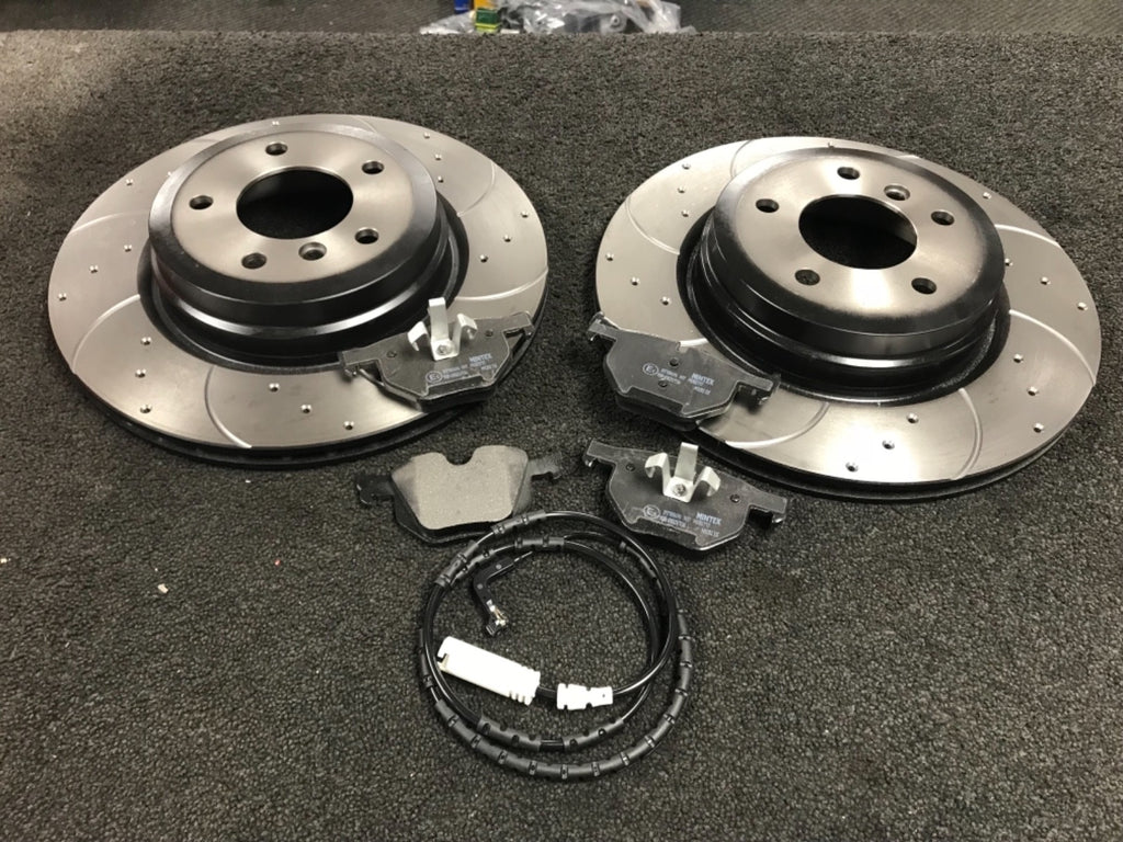 BMW F20 M135i CROSS DRILLED GROOVED BRAKE DISCS AND BRAKE PADS REAR 345MM