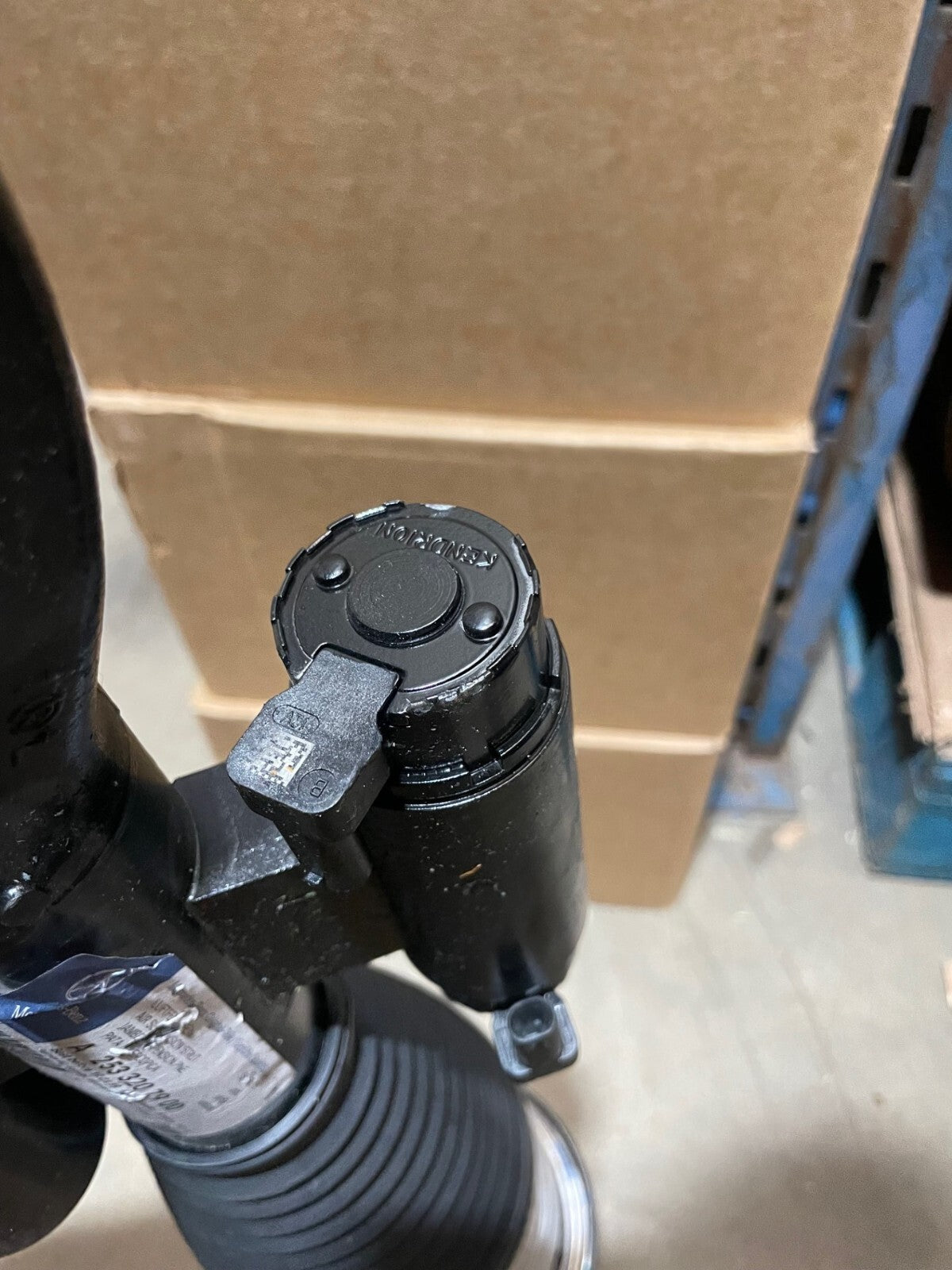 NS LH AIR SUSPENSION STRUT SHOCK ABSORBER MERCEDES C253 GLC300 250 GLC43 63 AMG