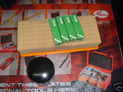 LANDROVER FREELANDER 1997> OIL AIR FILTER & SPARK PLUGS