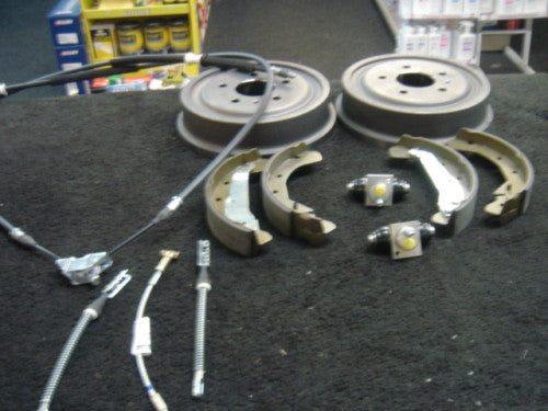 VAUXHALL ZAFIRA 1999-06 REAR BRAKE DRUM BRAKE SHOES  CYLINDER BRAKE CABLE