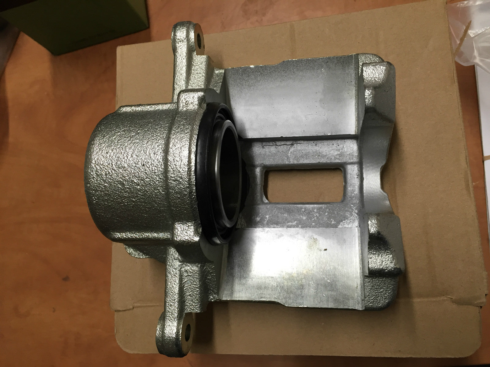 FRONT BRAKE CALIPER RH SIDE RIGHT FOR CHRYSLER PT CRUISER ALL MODELS NEW