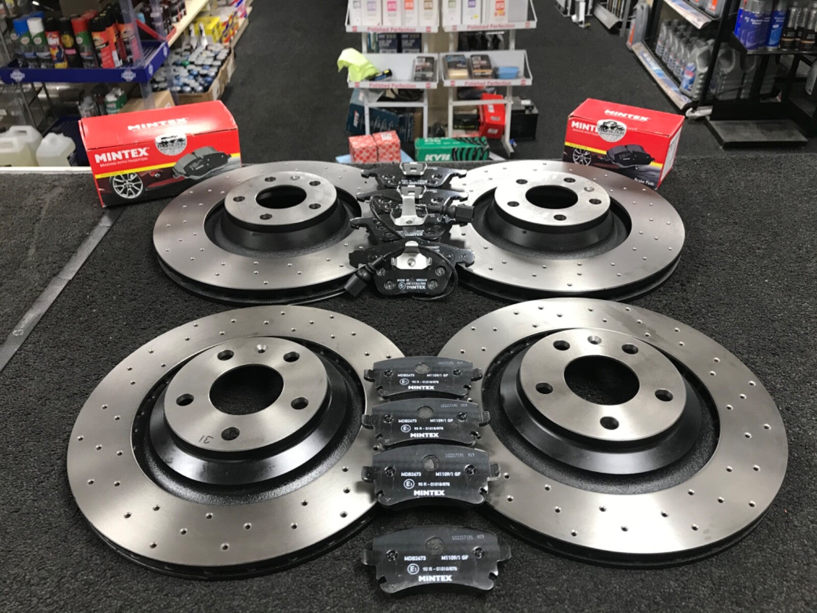 FOR AUDI A6 C6 4F TDI FSi LEMANS QUATTRO BRAKE DISC CROSS DRILLED FRONT REAR 