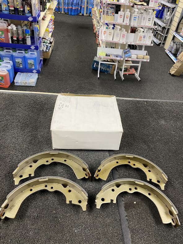 FOR TOYOTA CROWN 2.8 MS112 ABS REAR BRAKE SHOES SET OF 4