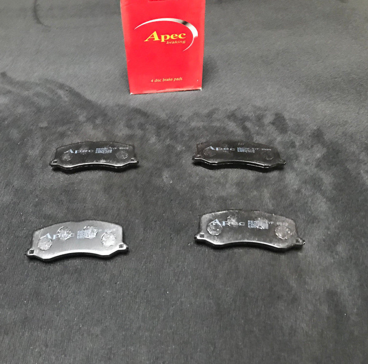 FOR SUZUKI SWIFT 1.0 1.3 1992-2003 FRONT ORIGINAL APEC BRAKE PAD SET