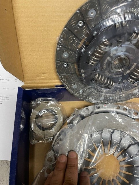 FOR TOYOTA YARIS TR VVT-I MM (MK2 (NSP90))  SEMI AUTOMATIC CLUTCH KIT