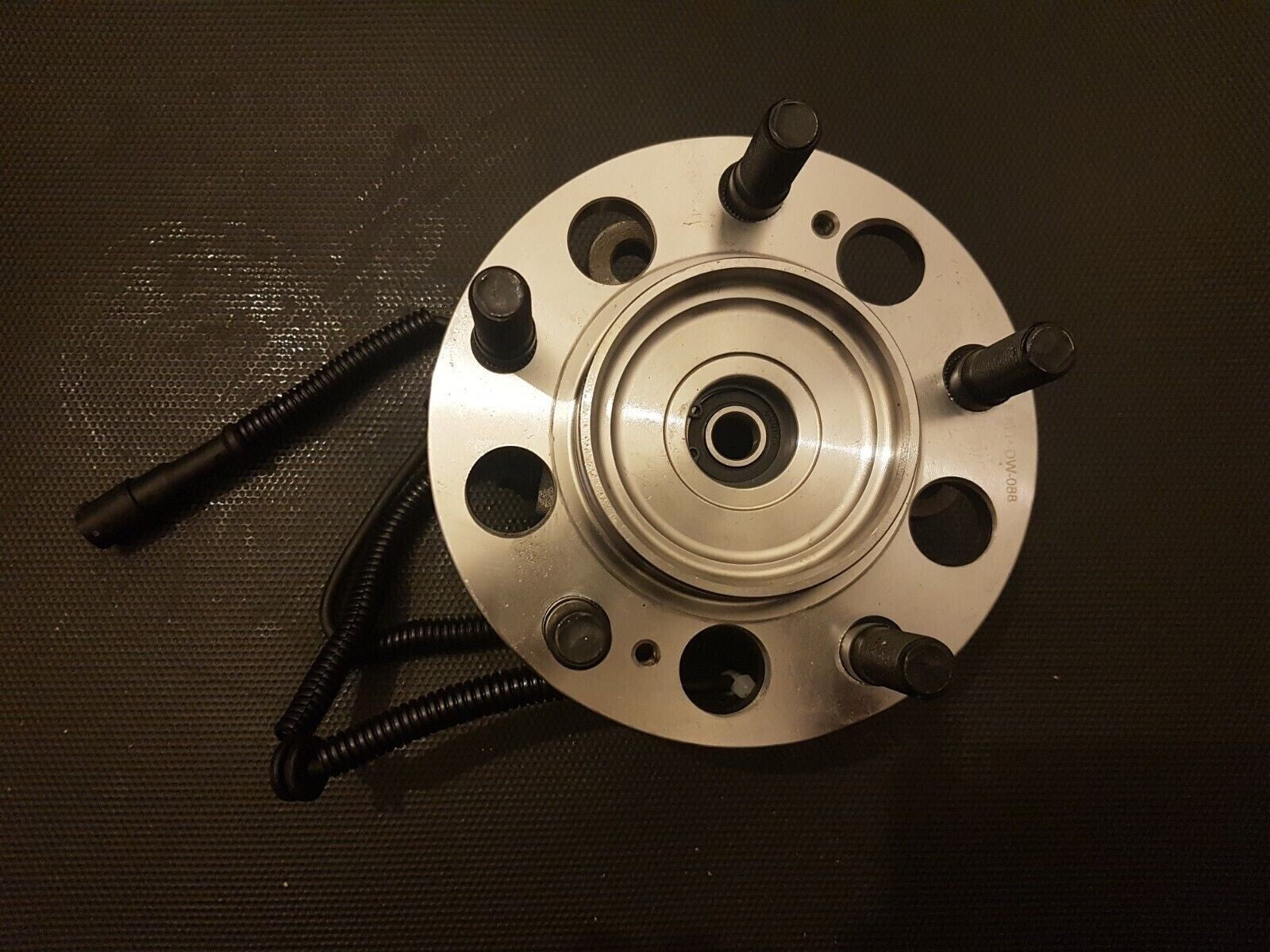 FOR SANGYONG ACTYON RODIUS STAVIC FRONT WHEEL BEARING HUB +ACTUATOR 4151009000