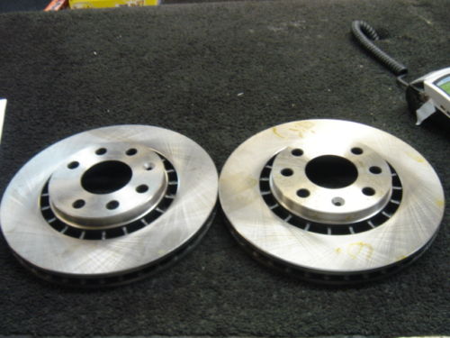 VAUXHALL VECTRA TIGRA  BRAKE DISCS  FRONT PAIR  4STUD 