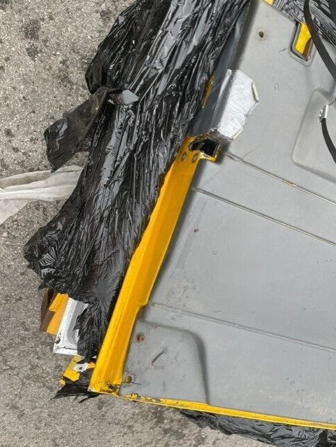 NS LH PASSENGER SIDE FRONT DOOR LAND ROVER DEFENDER 90 110 TDI CSW YELLOW