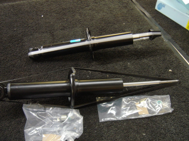 FOR TOYOTA PASEO SERA REAR SHOCK ABSORBER REAR  PAIR NEW 