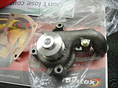 FORD ESCORT ORION FIESTA COURIER VAN 1.8D WATER PUMP NEW