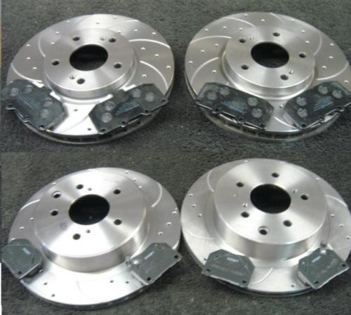FOR SKYLINE R33 R34 GTS GTS GROOVED BRAKE DISC & PADS