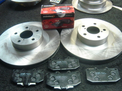 FOR SUBARU IMPRESS WRX TURBO CLASSIC 94-2000 BRAKE DISCS 295MM MINTEX PADS
