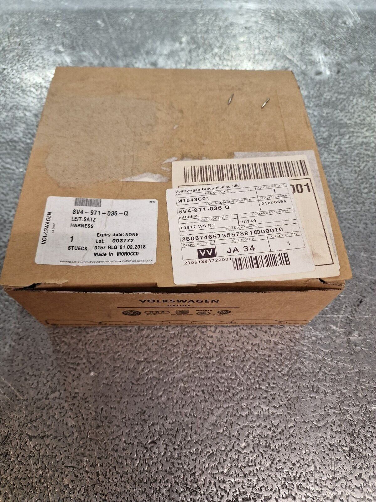 AUDI A3 2017-2020 WIRING HARNESS FOR LEFT NS DOOR TRIM PANEL 8V4971036Q