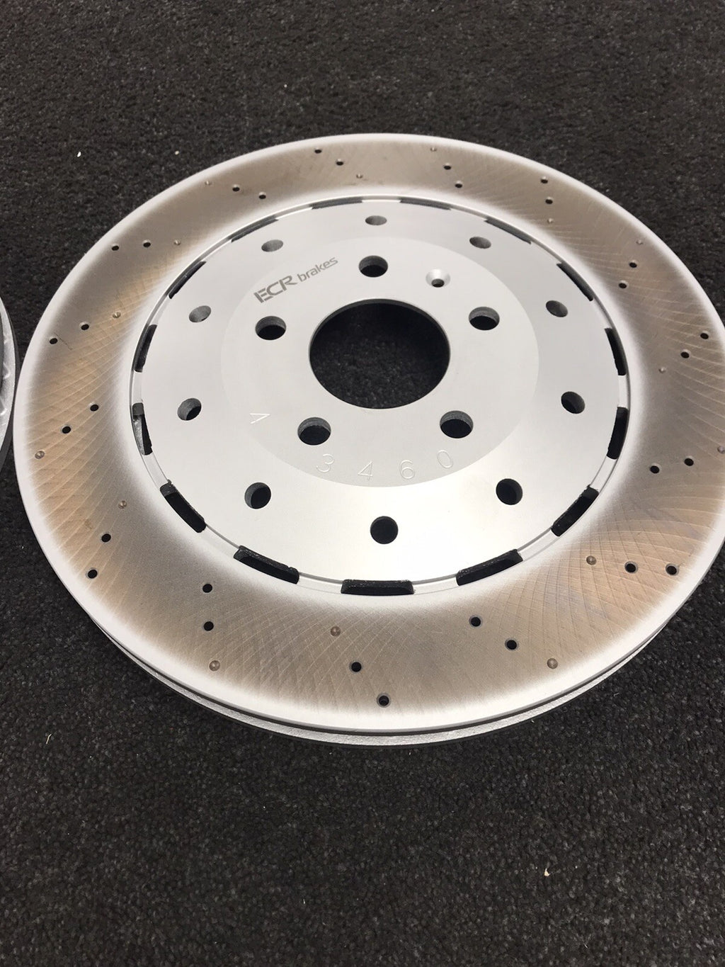 FOR AUDI R8 RS4 RS5 FRONT BRAKE DISC PAIR LEFT RIGHT 420615301A  420615301B