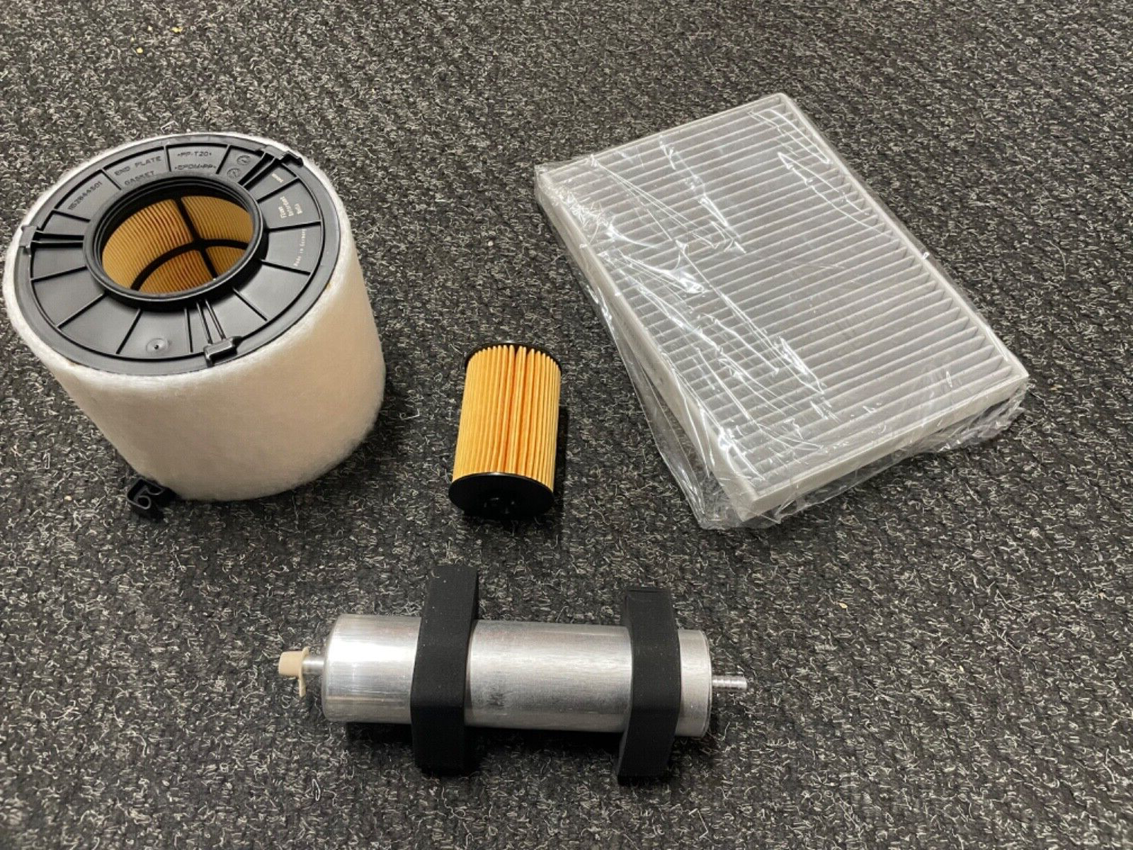 FOR A4 AVANT TDI QUATTRO SPORT (MK5 (B9))  OIL AIR FUEL POLLEN FILTER