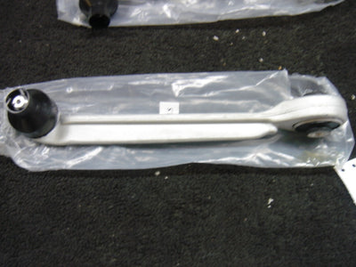 AUDI A4 B7 3.0TDi 3.2FSi  AVANT QUATTRO 2004-2008 FRONT UPPER FRONT CONTROL ARM