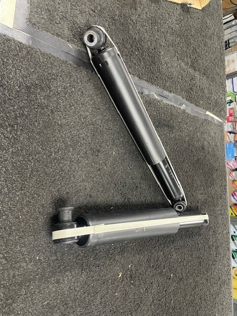 FOR FORD TRANSIT MK7 2.2TDCi FWD 2007-14 2 REAR SHOCK ABSORBER 6C1118080RA