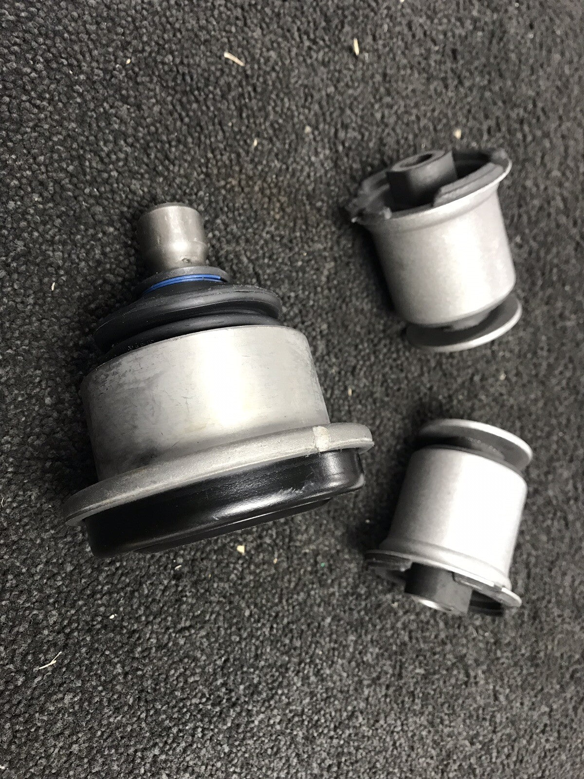 FOR JEEP CHEROKEE LIBERTY KJ CRD REAR UPPER A FRAME ARM BUSHES BALL JOINT KIT