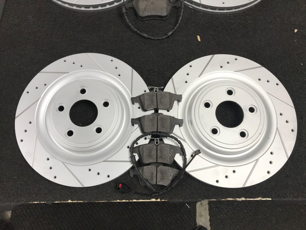 FOR JAGUAR 5.0 XKR CROSS DRILLED GROOVED BRAKE DISC PADS  REAR 376MM