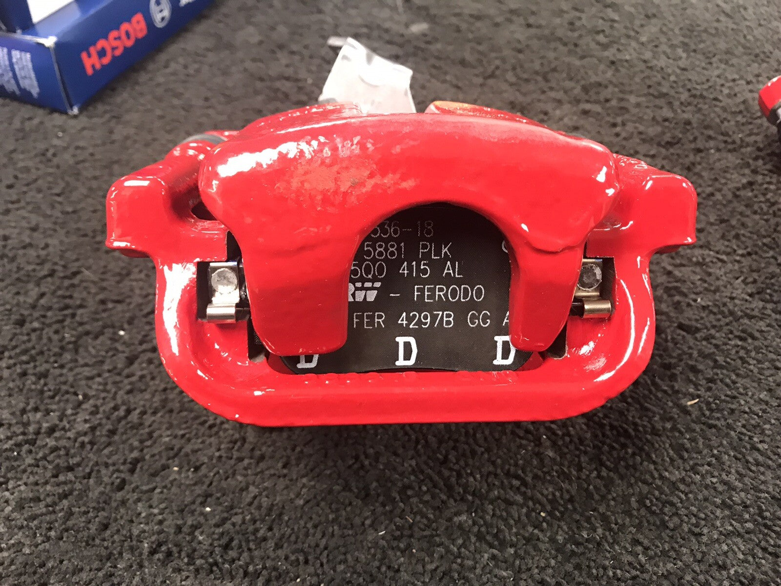 AUDI S1 QUATTRO REAR BRAKE CALIPER LH COMPLETE BRACKET PADS GENUINE OE RED