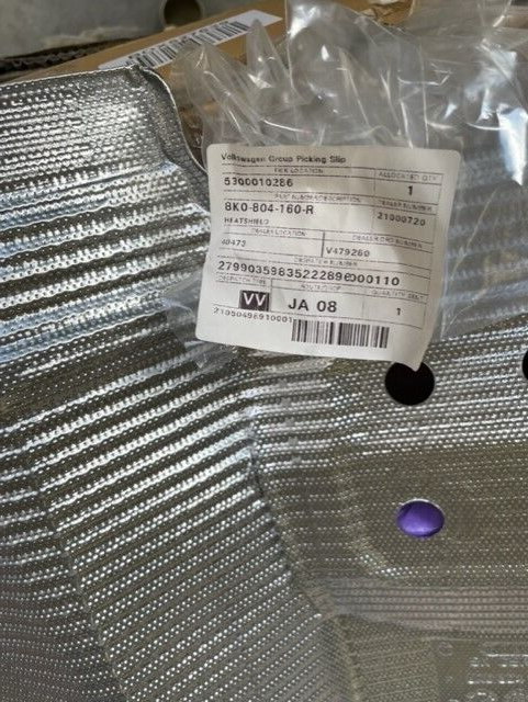 AUDI A4 S4 A5 S5 ALLROAD TDi CENTRE HEAT SHIELD FOR TUNNEL 8K0804160R *GENUINE*