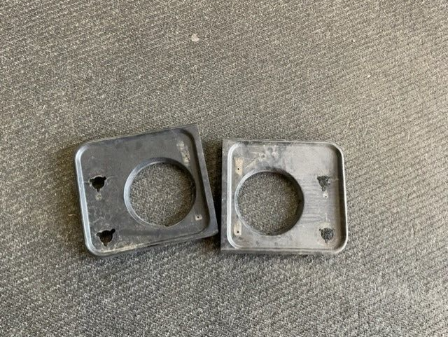 CLASSIC LANDROVER DEFENDER 90 110 FRONT HEAD LAMP GRILLE SURROUND PANEL pair