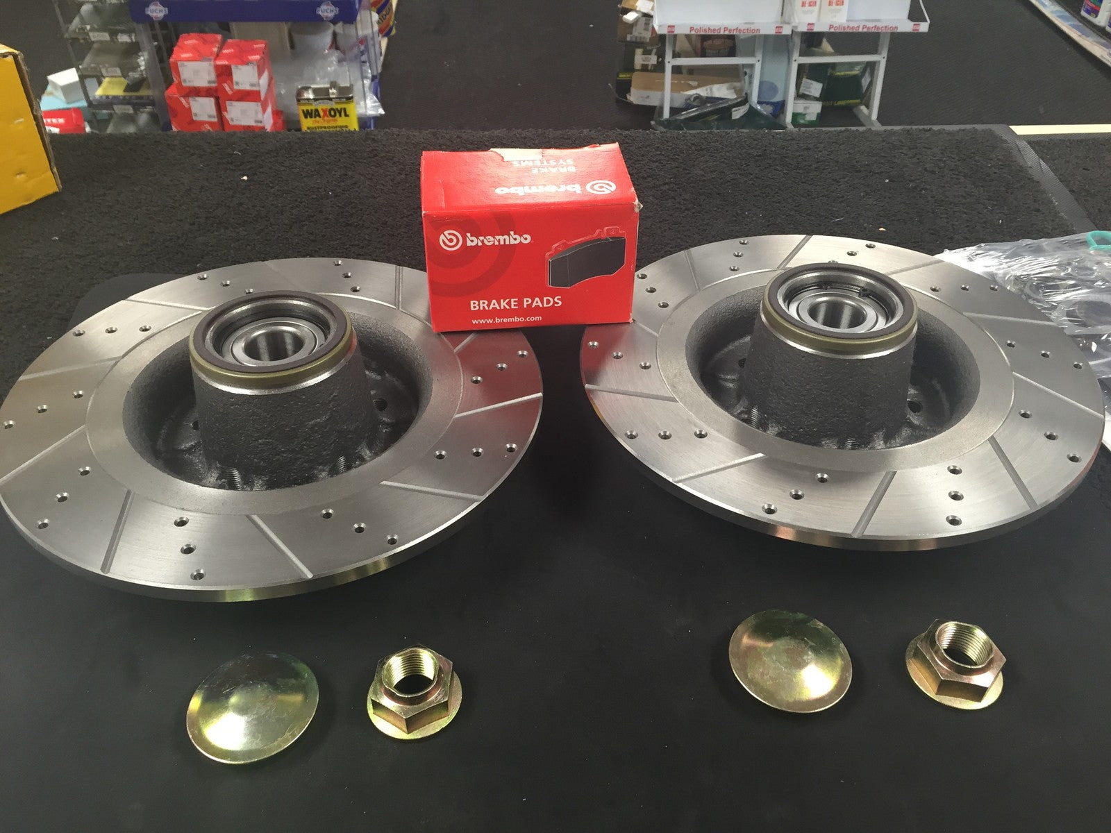 RENAULT MEGANE 225 F1 TEAM BRAKE DISC DRILLED GROOVED REAR BREMBO PADS 