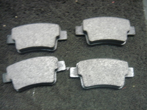  FOR FIAT MULTIPLA 1.6 1.9JTD BRAKE PADS MINTEX  REAR