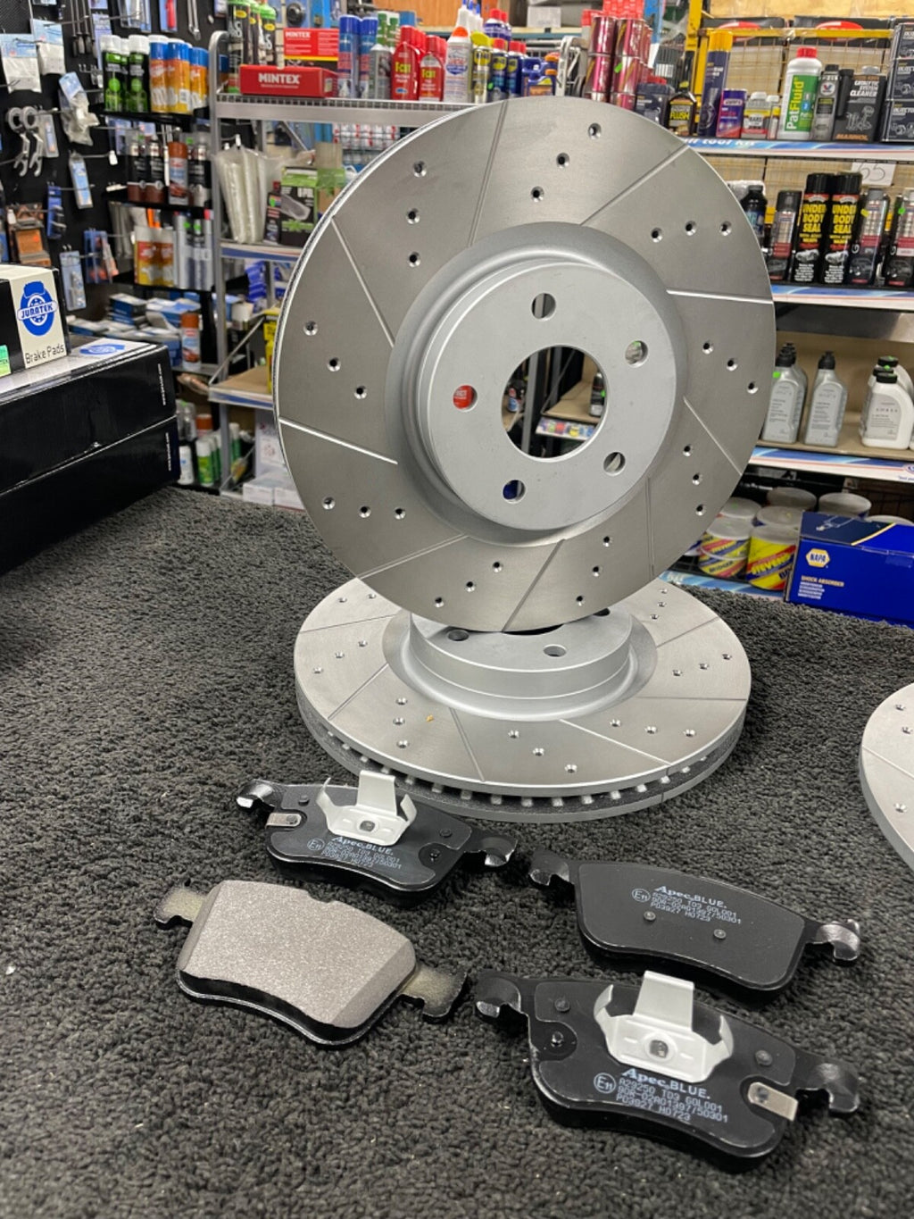 FOR FOCUS 2.3  TITANIUM TDCI (MK4 (C519)) FRONT REAR DRILLED GROOVED BRAKE DISCS