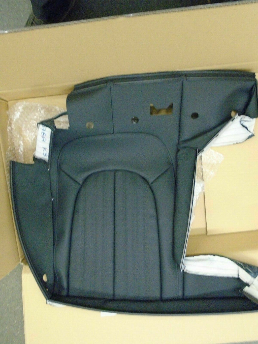AUDI A6 AVANT ALLROAD A7 REAR SPLIT SEAT RH BACKREST COVER GENUINE 4G0885806BA 