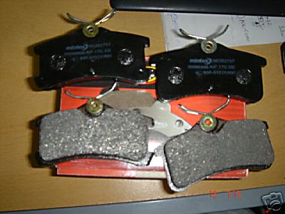 FOR  TOYOTA AVENSIS VVTI D4D BRAKE PADS REAR MINTEX 2001