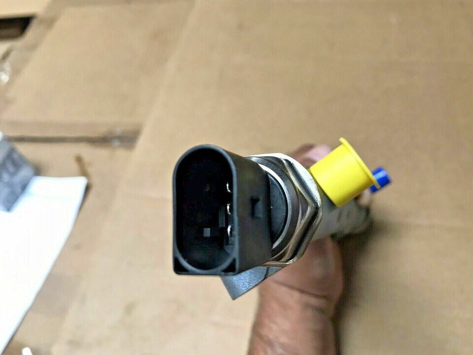 BRAND NEW FUEL RAIL PRESSURE RELIEF VALVE SENSOR AMAROK YETI SUPERB ROOMSTER