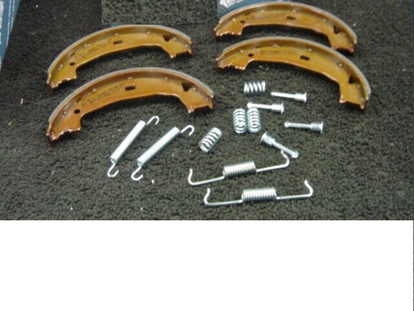 BMW F20 F21 E81 E82 E87 E88 E90 REAR HAND BRAKE PARKING SHOES FITTING KIT BOSCH