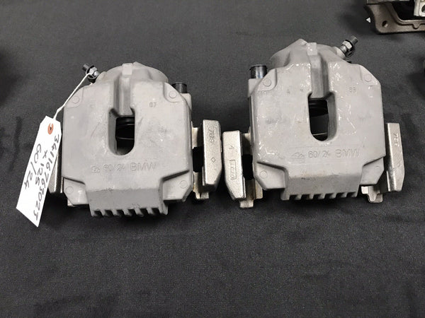 2 GENUINE FRONT BRAKE CALIPER CARRIER BMW 5SER E60 E61 SALOON+TOURING ESTATE