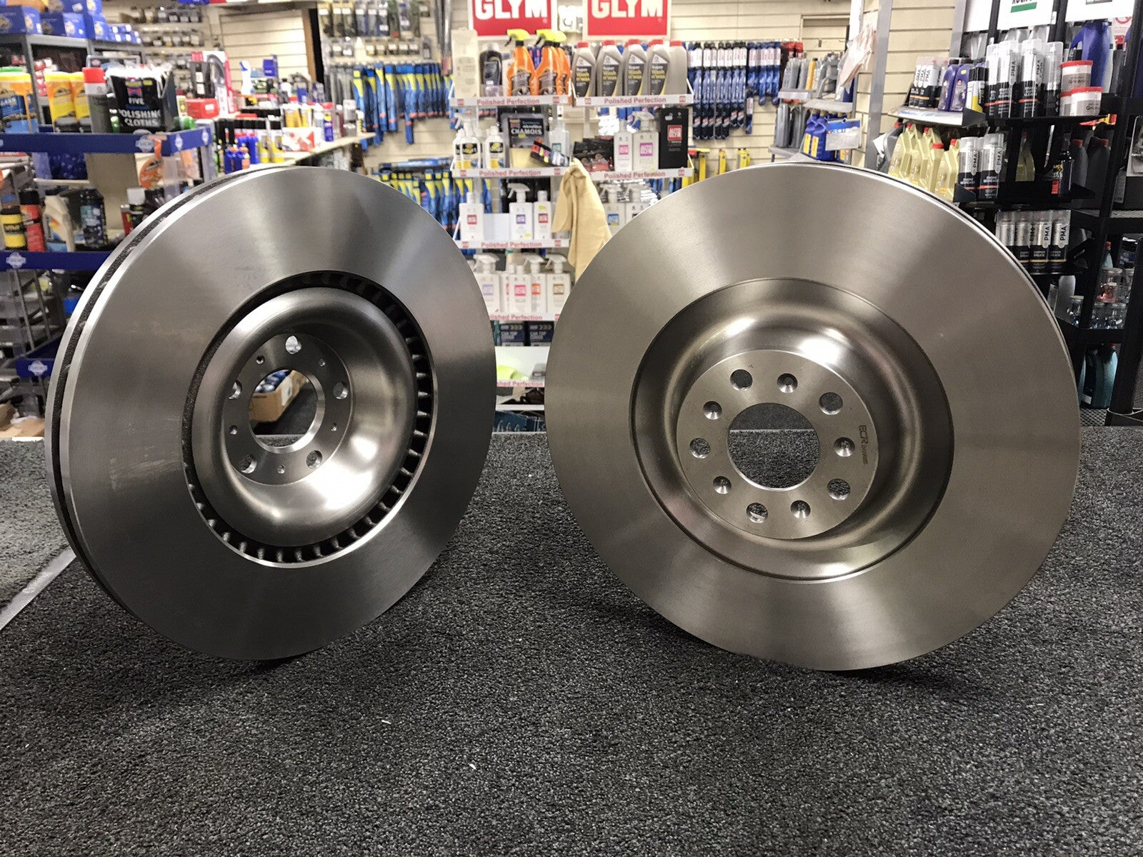FRONT BRAKE DISC +PADS FOR BENTLEY CONTINENTAL GT GTC SPEED 3W0 615 301K