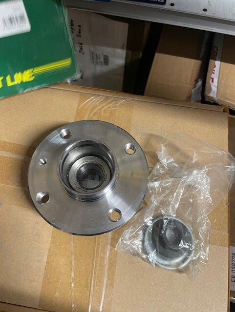 REAR WHEEL BEARING KIT FOR VAUXHALL  CORSA C 1.8 TIGRA 1.3 1.4 1.8 FBK885